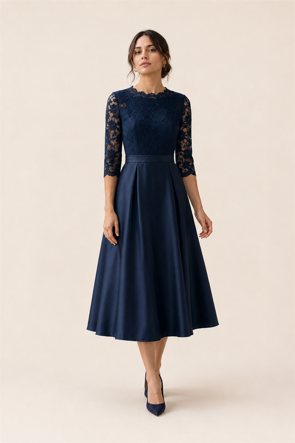 Vestido midi de encaje azul marino Valorenne — vista frontal