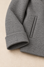Chaqueta Élodie gris Valorenne — detalle del puño y el bolsillo