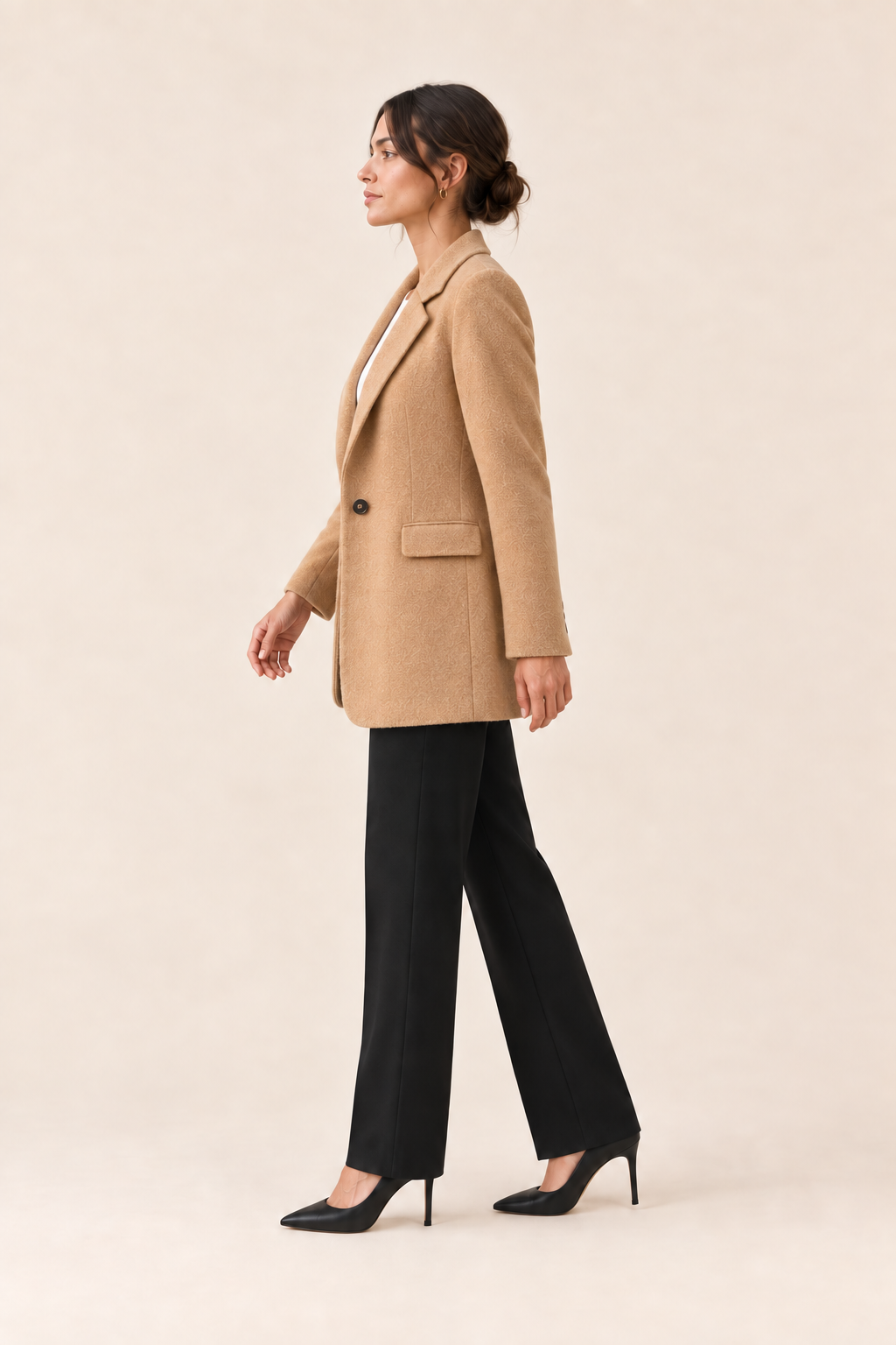 Americana texturizada Camel, lateral