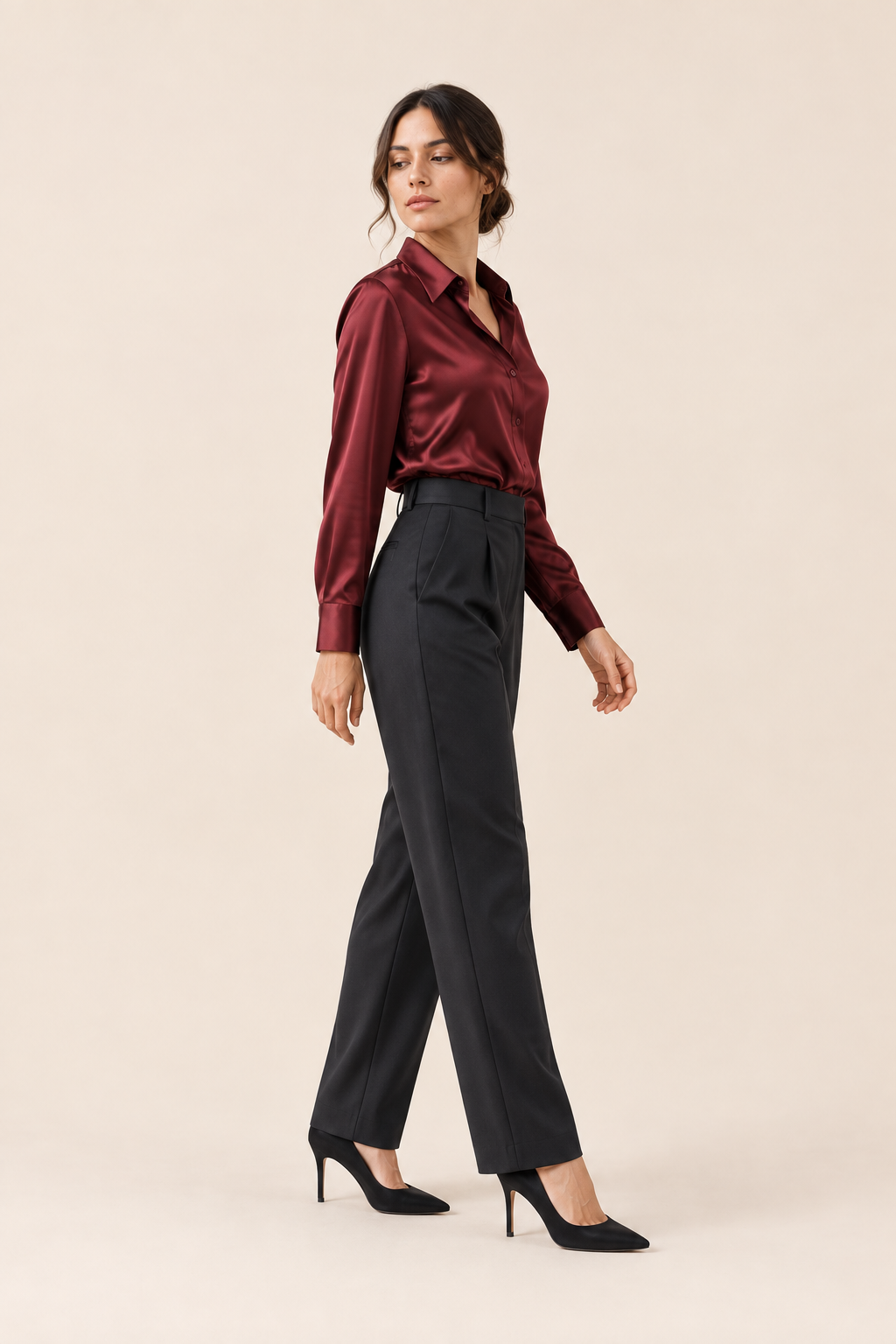 Blusa satinada burdeos, lateral