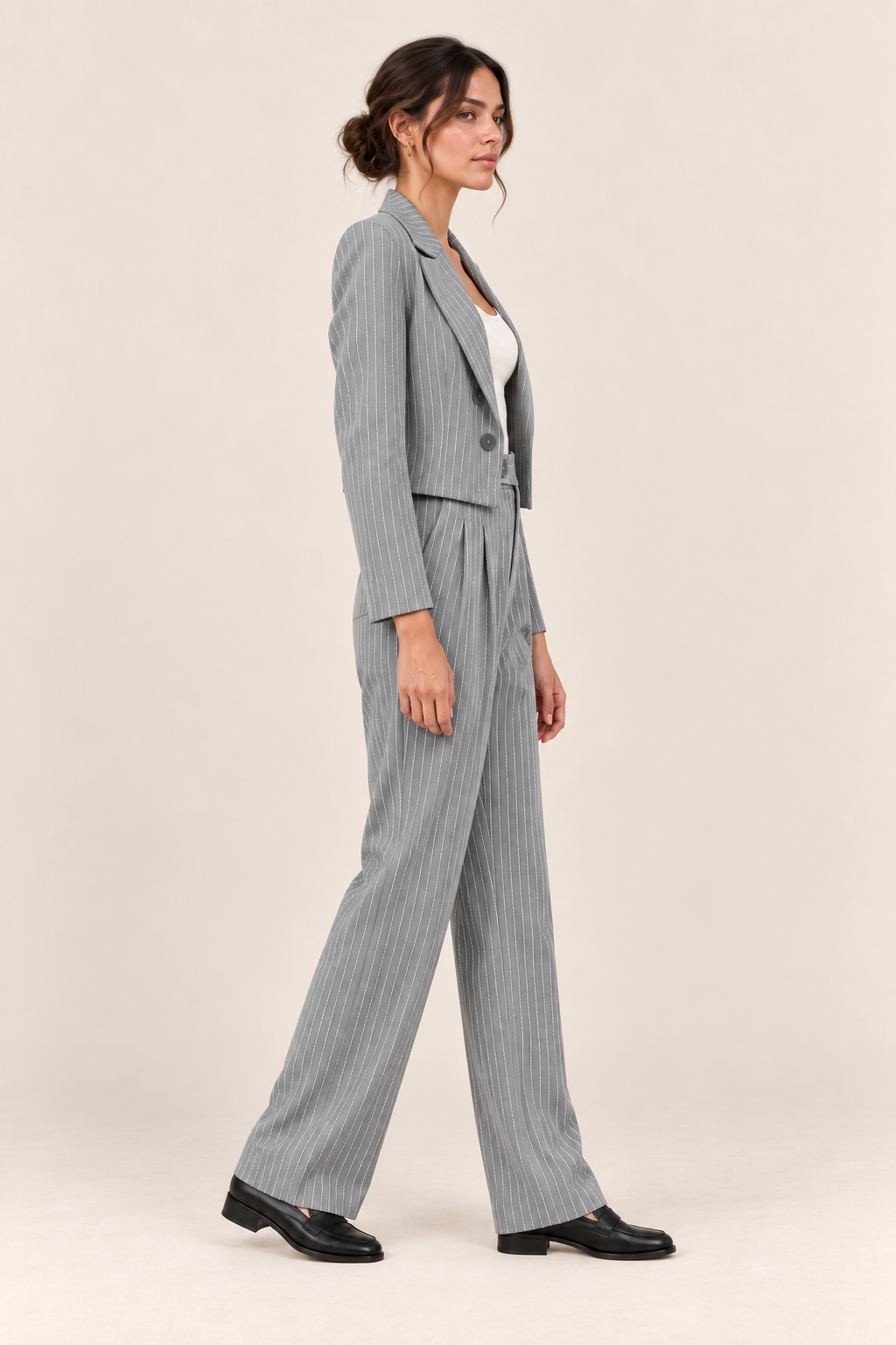 Conjunto de blazer corto y pantalón de rayas Valorenne — gris, vista lateral