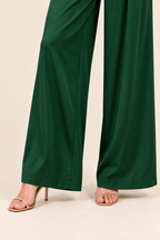 Conjunto de top halter y pantalón ancho Valorenne, verde oscuro, detalle del tejido