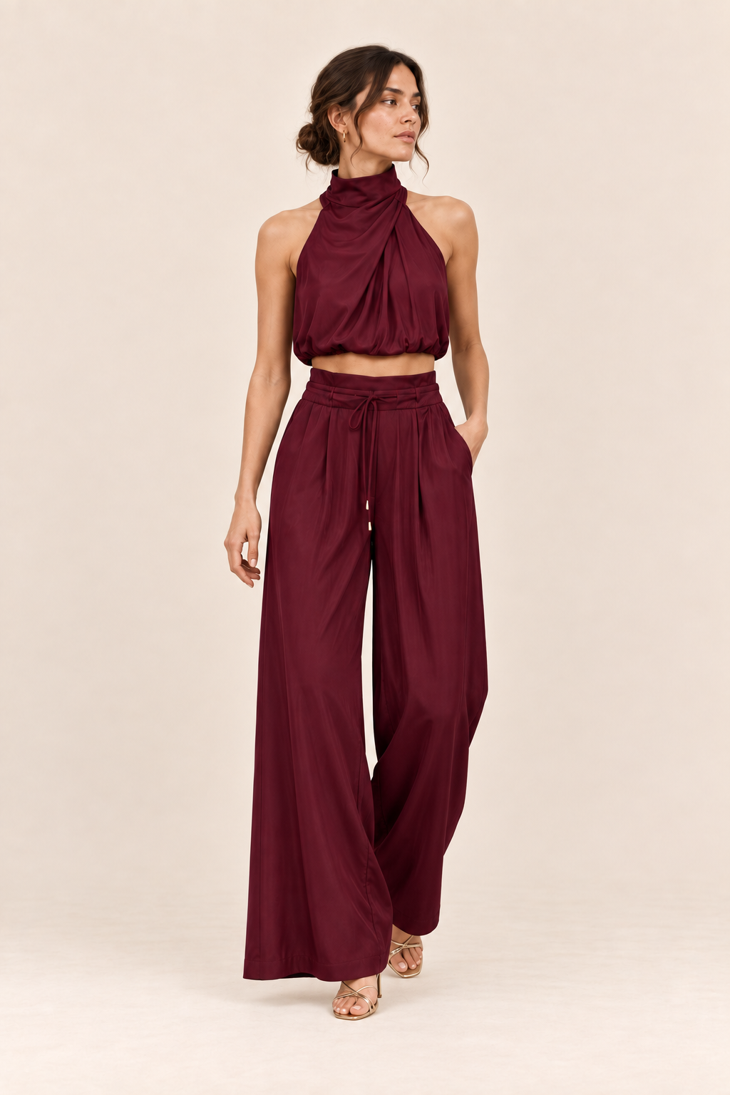 Conjunto de top halter y pantalón ancho Valorenne, burdeos, vista frontal