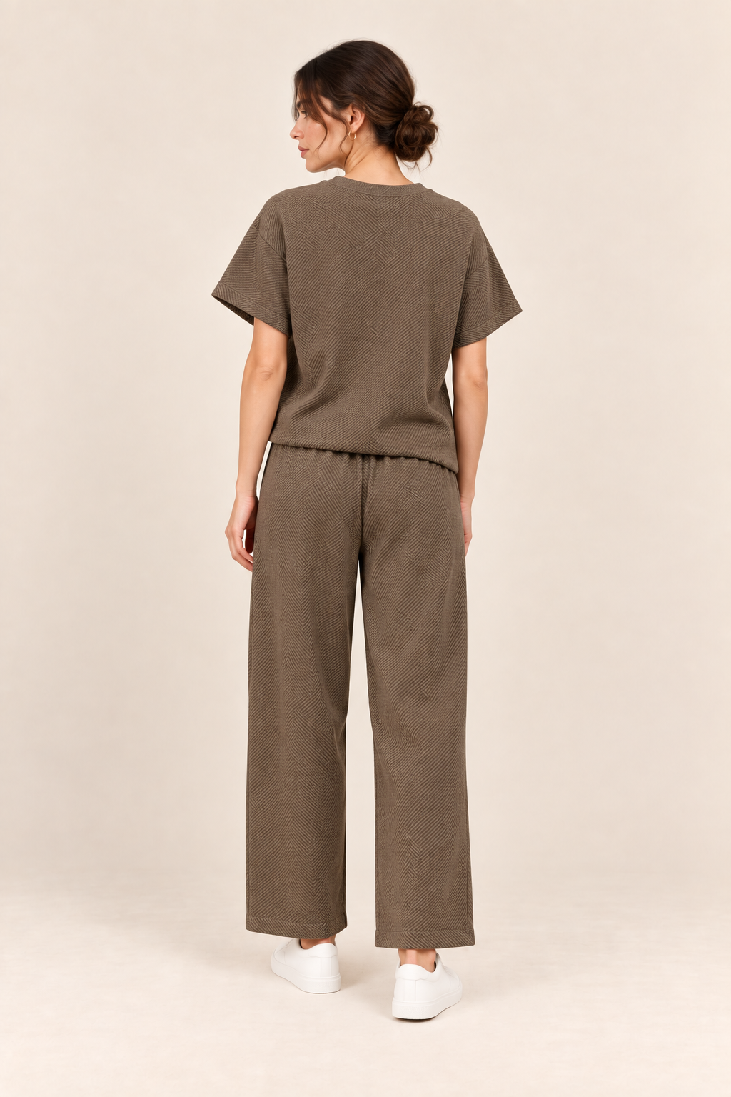 Conjunto texturizado de top y pantalón Valorenne, topo, vista posterior